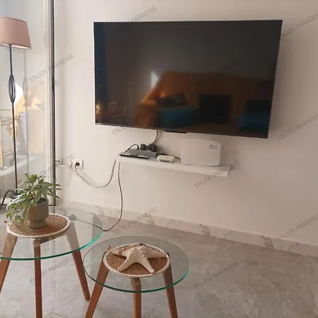 Enjoy Paradise Apartment *